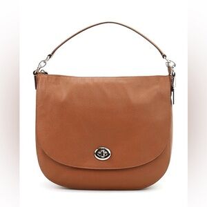 Elegant Tan Hobo Bag